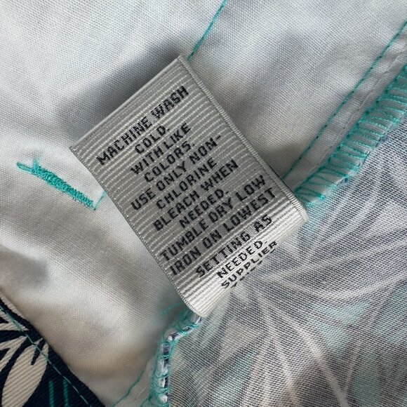 NWT Stylus Island Teal Geometric Retro Flat Front Shorts Womens 10 - Picture 8 of 8